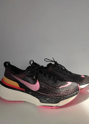 Chaussures de course Nike – 41 – Noir, brand: Nike, condition: Good, size: 41, €59.00, €62.65 includes Buyer Protection