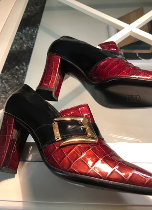 Zapatos de piel y charol labrado BALDAN, marca: Baldan, estado: Nuevo sin etiquetas, tamaño: 35, 75,00 €, 79,45 € Protección al comprador incluida