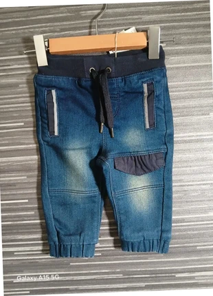 Jean 6 mois avec poches, marque: Bóboli, état: Neuf avec étiquette, taille: 6-9 mois / 68 cm, 17,00 €, 18,55 € Protection acheteurs incluse