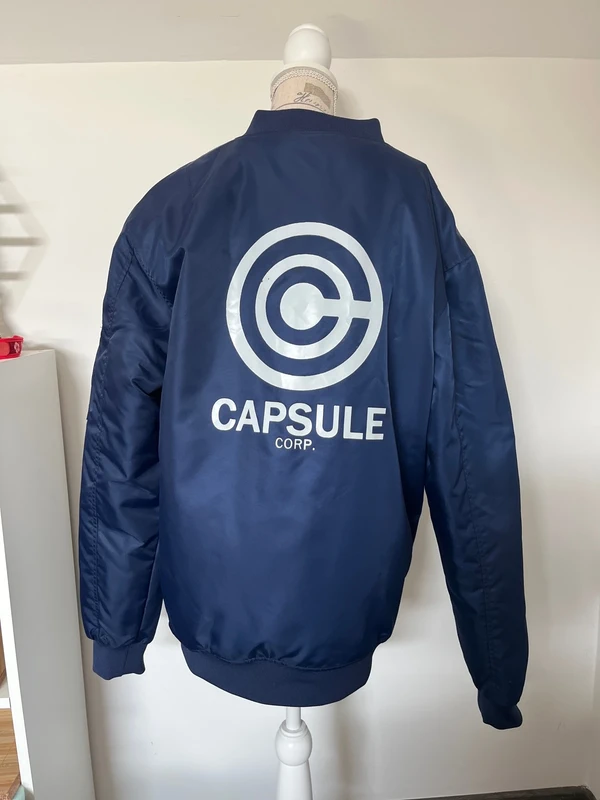 Bombers asstseries dragon ball capsule corp - photo numéro 2