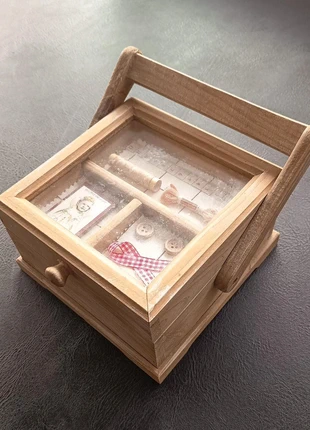 Boîte de couture vintage, brand: Petit, condizioni: Ottime, €15.00, €16.45 include la Protezione acquisti