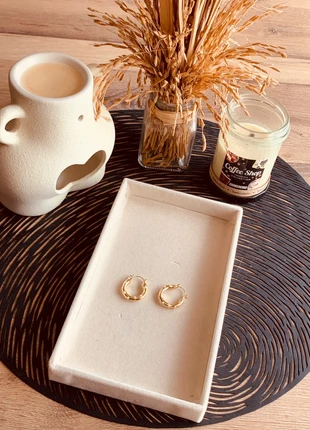 Boucles d’oreilles créoles doré à perles (2,5cm) - Sans marque, zustand: Neu, 4,00 €, 4,90 € inklusive Vinted-Käuferschutz