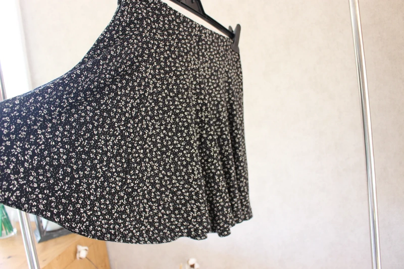 👗 Jupe patineuse fleuri, fashion studio 📌 - photo numéro 3