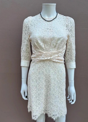 Robe Sandro en dentelle, marke: Sandro, zustand: Sehr gut, größe: XS / 34 / 6, 49,90 €, 53,10 € inklusive Vinted-Käuferschutz
