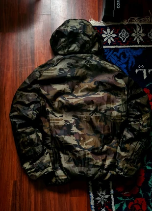 Doudoune capsules réversible militaire et noir XL, marque: Capsule, état: Très bon état, taille: XL, 11,00 €, 12,25 € Protection acheteurs incluse