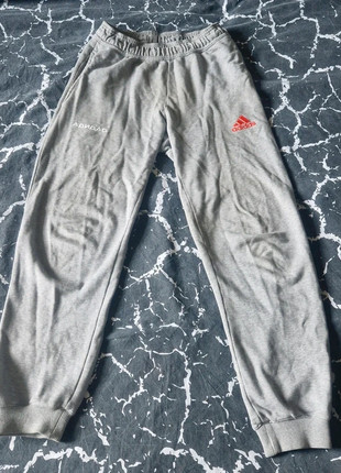 Gosha Rubchinskiy x Adidas Sweat Pant, marque: adidas x Gosha Rubchinskiy, état: Très bon état, taille: S, 50,00 €, 53,20 € Protection acheteurs incluse