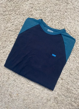 T-Shirt Levi’s Vintage Homme taille M, marque: Levi's, état: Très bon état, taille: M, 10,00 €, 11,20 € Protection acheteurs incluse