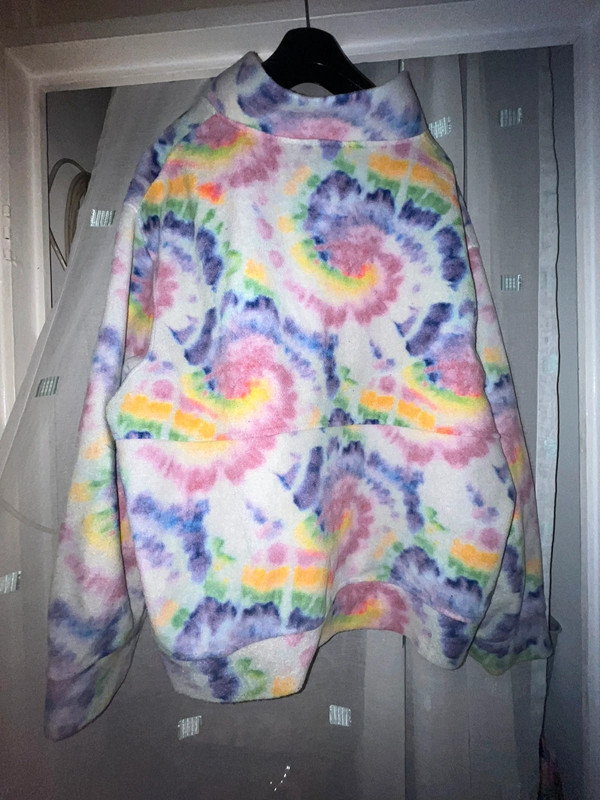 New girl order tie dye cropped jumper 2