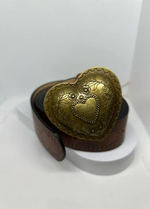 Vintage belt heart, marque: Vintage Dressing, état: Très bon état, taille: Ajustable, 9,00 €, 10,15 € Protection acheteurs (Pro) incluse