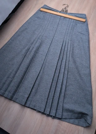 Jupe plissée en laine vrai vintage, brand: Vintage Dressing, condizioni: Ottime, taglia: L / IT 44 / EU 40, €7.90, €9.00 include la Protezione acquisti