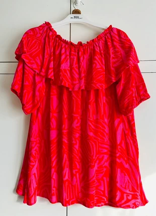 Blouse fluide rouge imprimé rose – État neuf, brand: M&S Mode, condition: New without tags, size: L / 40 / 12, €14.00, €15.40 includes Buyer Protection