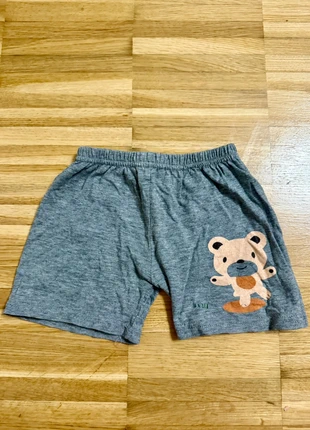 Kurze Babyhose mit Bärchenmotiv – ca. Gr. 68–74, marke: Sonstiges, zustand: Gut, größe: 6-9 Monate / 68, 1,00 €, 1,75 € inklusive Vinted-Käuferschutz
