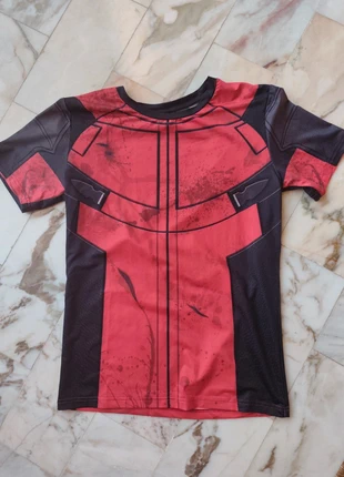 T-shirt Deadpool, marca: Deadpool, estado: Novo sem etiquetas, tamanho: L, €9.00, €10.15 inclui Proteção do Comprador