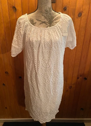 Robe blanche, état: Neuf avec étiquette, taille: Taille unique, 11,00 €, 12,25 € Protection acheteurs incluse