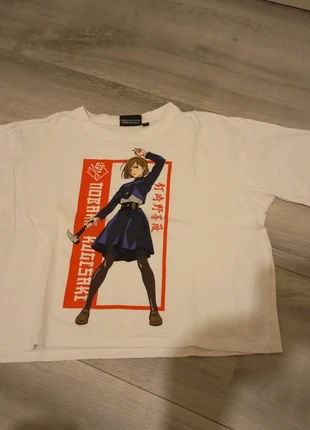 T shirt fille jujutsu kaisen taille S, brand: Jujutsu Kaisen, condition: Very good, size: S, €2.99, €3.84 includes Buyer Protection