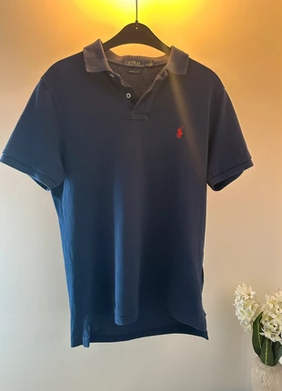 Polo Ralph Lauren bleu marine – Custom Slim Fit – Taille M, merk: Ralph Lauren, staat: Heel goed, maat: M, € 20,00, € 21,70 inclusief Kopersbescherming