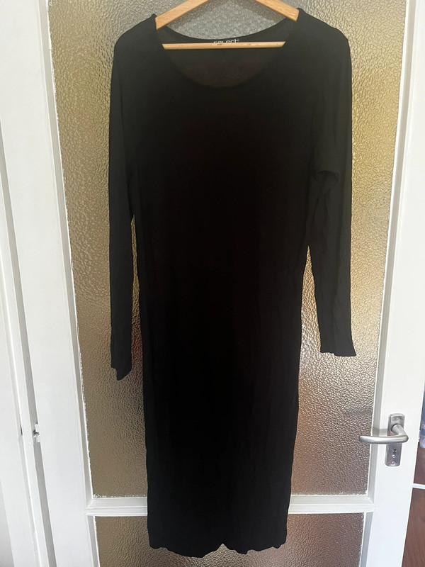 Midi fekete ruha 1