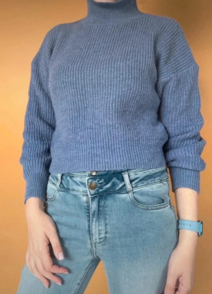 Pull court avec col côtelé Taille S - Short sweater with ribbed collar Size S, brand: Shein, condizioni: Buone, taglia: S / IT 40 / EU 36, €3.00, €3.85 include la Protezione acquisti