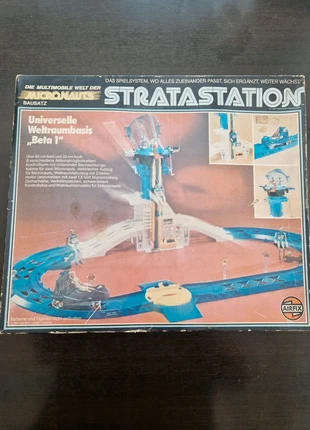 Vintage Micronauts Stratastation playset, merk: Micronauts, staat: Goed, maat: 5 jaar / 110 cm, € 200,00, € 210,70 inclusief Kopersbescherming