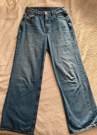 Jean bleu foncé ASOS, marque: ASOS Design, état: Très bon état, taille: S / 36 / 8, 7,00 €, 8,05 € Protection acheteurs incluse