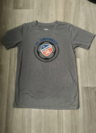 Junior FC Cincinnati T shirt, brand: fc cincinnati, condition: Very good, size: L, £4.00, £4.62 includes Buyer Protection