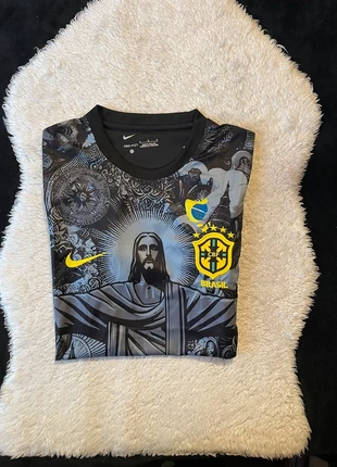 Maillot Nike Brésil Dri-Fit, merk: Nike, staat: Nieuw met prijskaartje, maat: L, € 20,00, € 21,70 inclusief Kopersbescherming