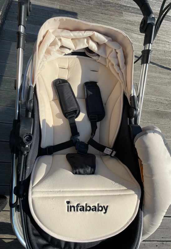 Infababy hotsell isofix base