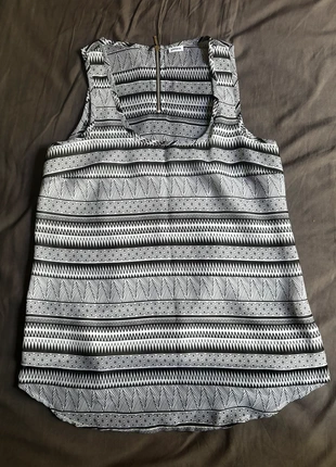 Top motif ethnique taille S, marque: Pimkie, état: Très bon état, taille: S / 36 / 8, 2,50 €, 3,33 € Protection acheteurs incluse