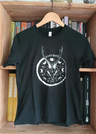 Tee-shirt Witchy Skull Eternel T.XS, merk: Boutique indépendante, staat: Nieuw zonder prijskaartje, maat: XS / 34 / 6, € 18,00, € 19,60 inclusief Kopersbescherming