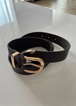 Ceinture femme marron foncée et boucle dorée, brand: Boutique De La Femme, condition: Very good, size: 110 cm, €7.00, €8.05 includes Buyer Protection