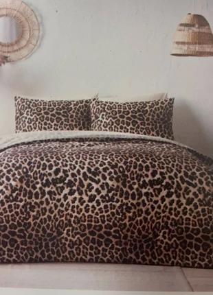 New Leopard Print King Duvet Set, brand: Leopard, condition: New without tags, size: King, £39.00, £41.65 includes Buyer Protection