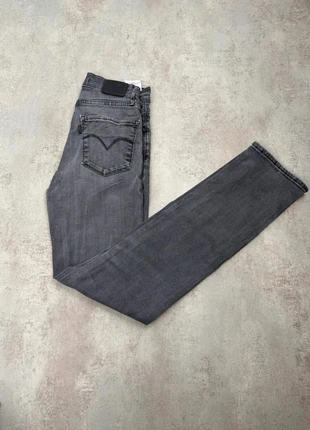 Jean Levi’s 724 High rise straight Femme Gris vintage – Taille 34 (W26 L30), marca: Levi's, estado: Muy bueno, tamaño: XS / 34 / 6, 25,00 €, 26,95 € Protección al comprador incluida