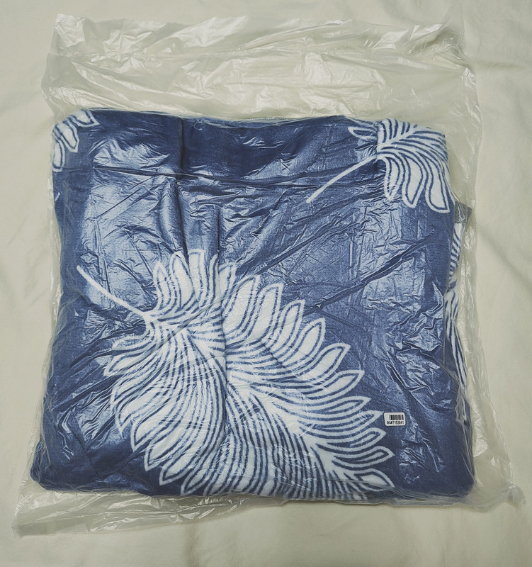 Leave Pattern Flannel Blanket Blue 1