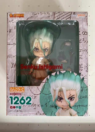 Nendoroid 1262 Senku Ishigami Dr.STONE, marque: Good Smile Company, état: Très bon état, taille: Prématuré, jusqu'à 44cm, 110,00 €, 116,20 € Protection acheteurs incluse