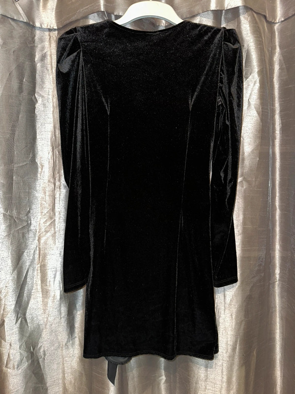 Robe de soirée en velours noir 3