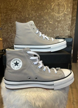 Converse Ctas Eva Lift Hi A07346C pointure 38, marke: Converse x Chuck Taylor, zustand: Neu, größe: 38, 48,99 €, 52,14 € beinhaltet Vinted-Käuferschutz Pro