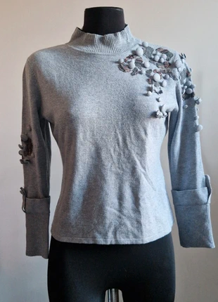 Pull gris deco boutons et feuilles Taille 3 Finette, merk: Finette, staat: Heel goed, maat: L / 40 / 12, € 8,99, € 10,14 inclusief Kopersbescherming