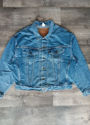 90s Levis oversized Denim Jacket, marque: Levi's, état: Très bon état, taille: L, 55,00 €, 58,45 € Protection acheteurs incluse