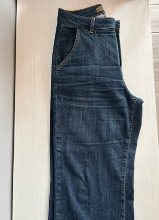Jeans fit a Vita alta Almanegra - Stile Casual & Comodo, merk: Almanegra, staat: Heel goed, maat: M / 38 / 10, € 7,00, € 8,05 inclusief Kopersbescherming