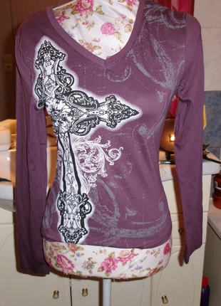 top Romwe Gothique moulant avec motif a strass t.34, brand: Romwe, condition: Very good, size: XS / 34 / 6, €12.00, €13.30 includes Buyer Protection