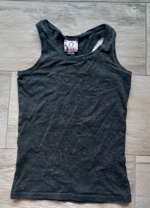 Topje, estado: Bueno, tamaño: 9 años / 134 cm, 1,00 €, 1,75 € Protección al comprador incluida