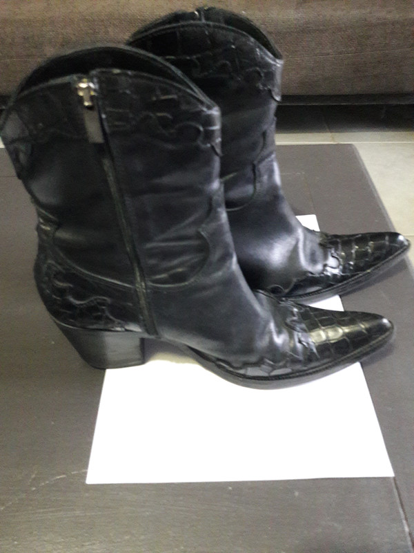 lavorazione artigiana, Shoes, Lavorazione Artigiana Leather Knee High  Boots 37