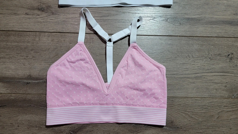 Victoria's Secret 3 pack unlined bralette seamless sports bra Size: M 3