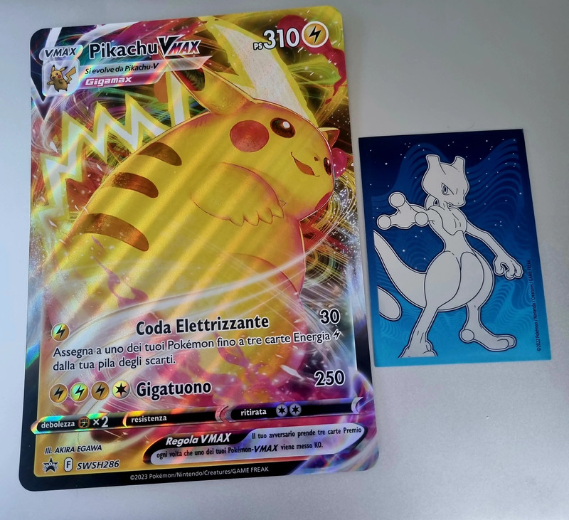 Pikachu vmax - Vinted