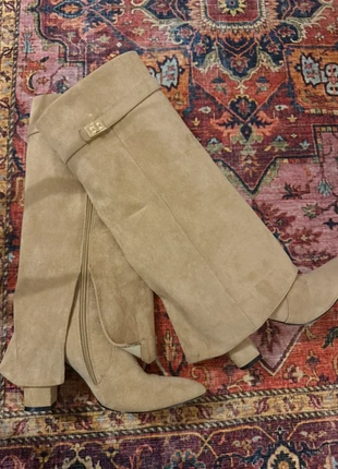 Beige kniehohe Stiefel – eleganter Designer-inspirierter Look, brand: Zendoo, condizioni: Ottime, taglia: 39, €60.00, €63.70 include la Protezione acquisti