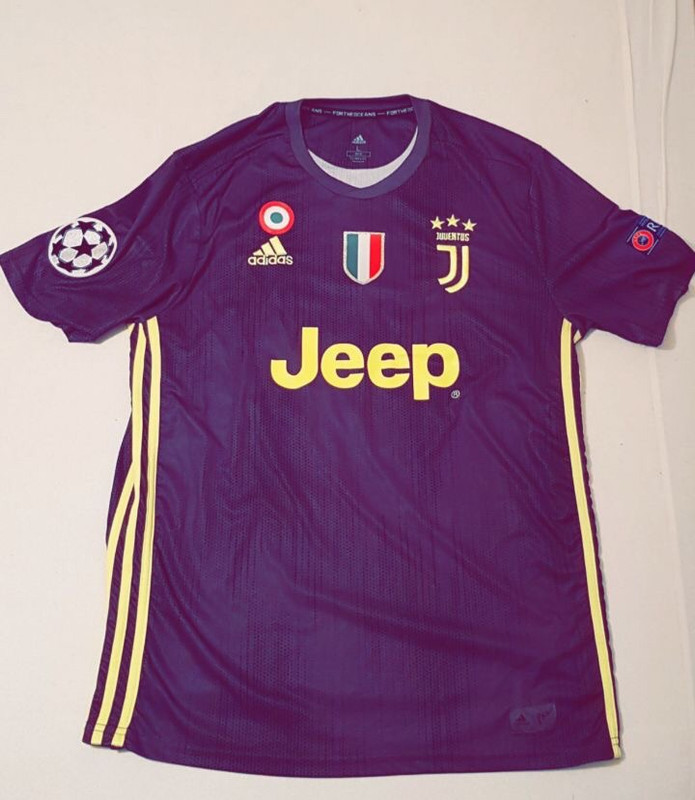 Maillot de la Juventus 2018 2019 floqu dybala Vinted