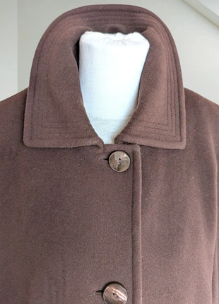 Joli et chaud long manteau en 100% laine, brand: Vintage Dressing, condizioni: Nuovo senza cartellino, taglia: XXXL / IT 50 / EU 46, €75.00, €79.45 include la Protezione acquisti