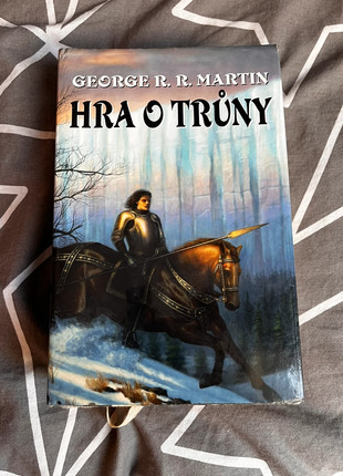 Obrázek k inzerátu: Hra o trůny - 1 Píseň ledu a ohně 1  George R.R. Martin