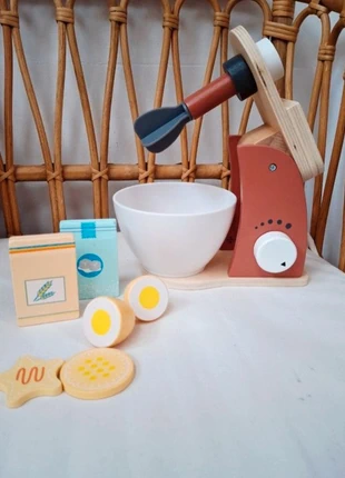 Robot pâtissier en bois Dinette Montessori, brand: Montessori, condition: Very good, size: One size, €12.00, €13.30 includes Buyer Protection