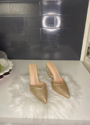 Escarpin à talon, zustand: Neu, mit Etikett, größe: 40, 12,99 €, 14,34 € inklusive Vinted-Käuferschutz